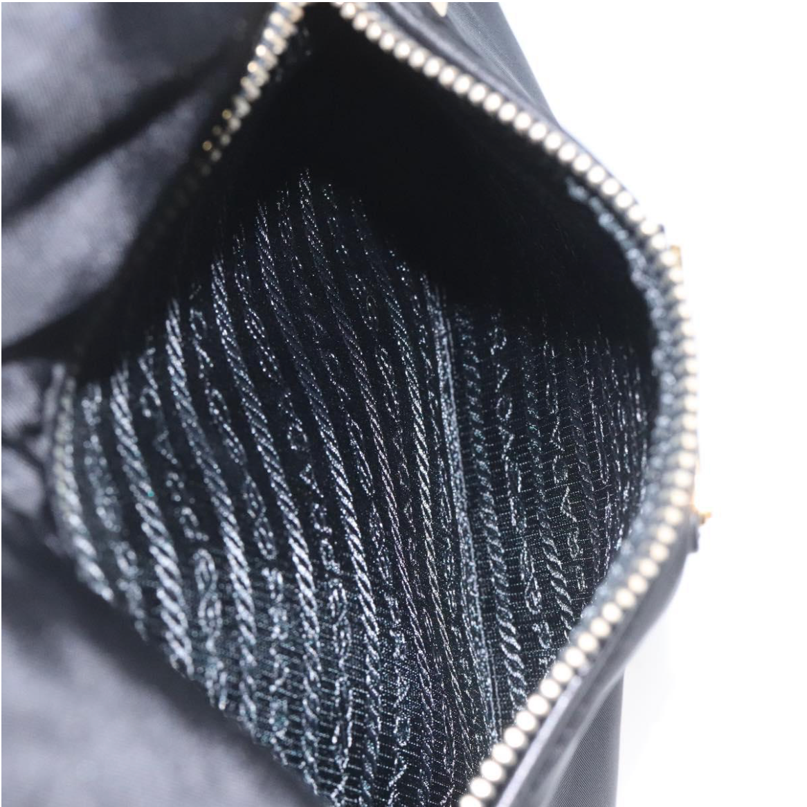 Prada Tessuto Nylon Negro