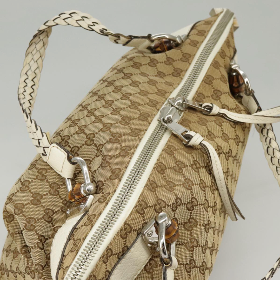 Gucci Bamboo en canvas beige