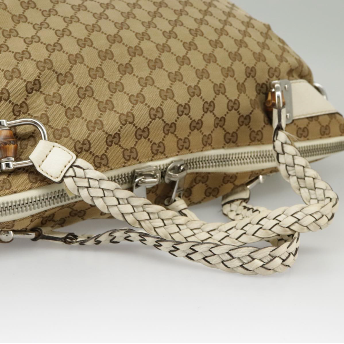 Gucci Bamboo en canvas beige