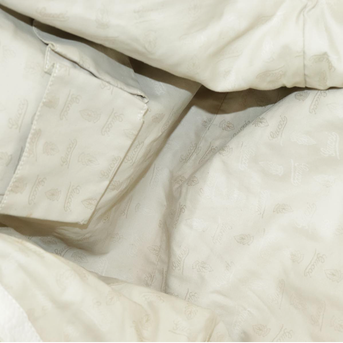 Gucci Bamboo en canvas beige