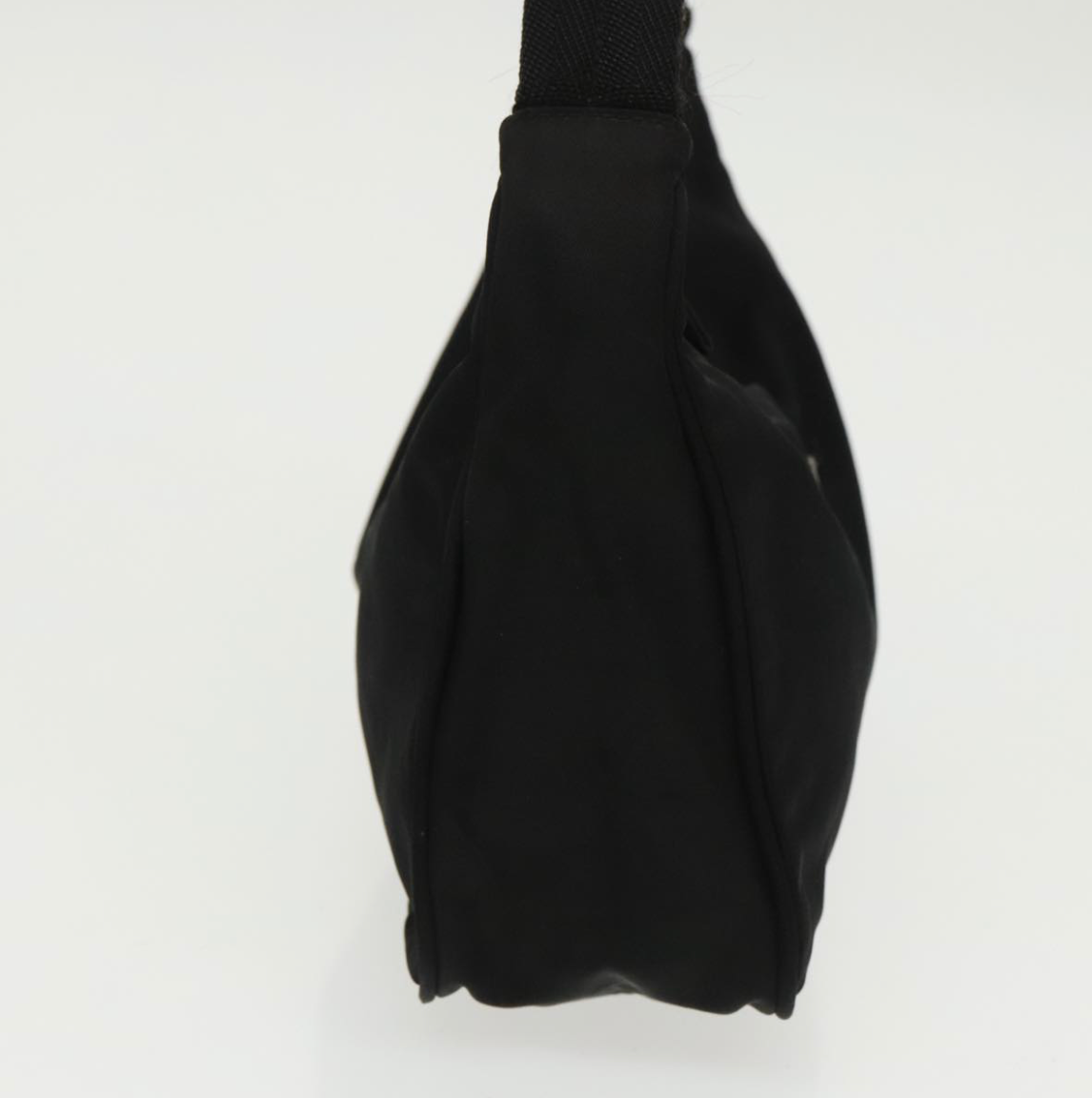 Prada Re-Edition Negro