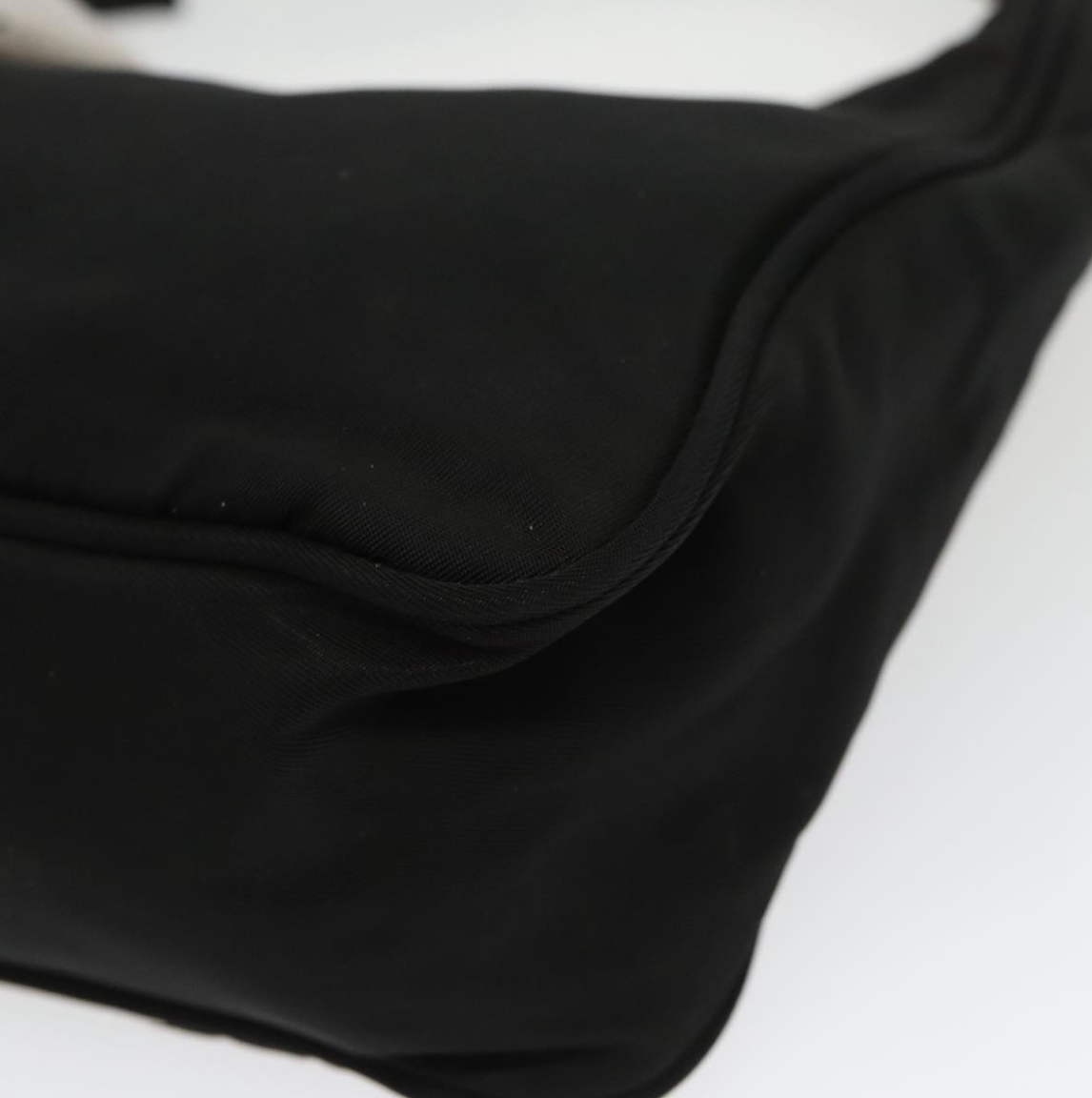 Prada Re-Edition Negro