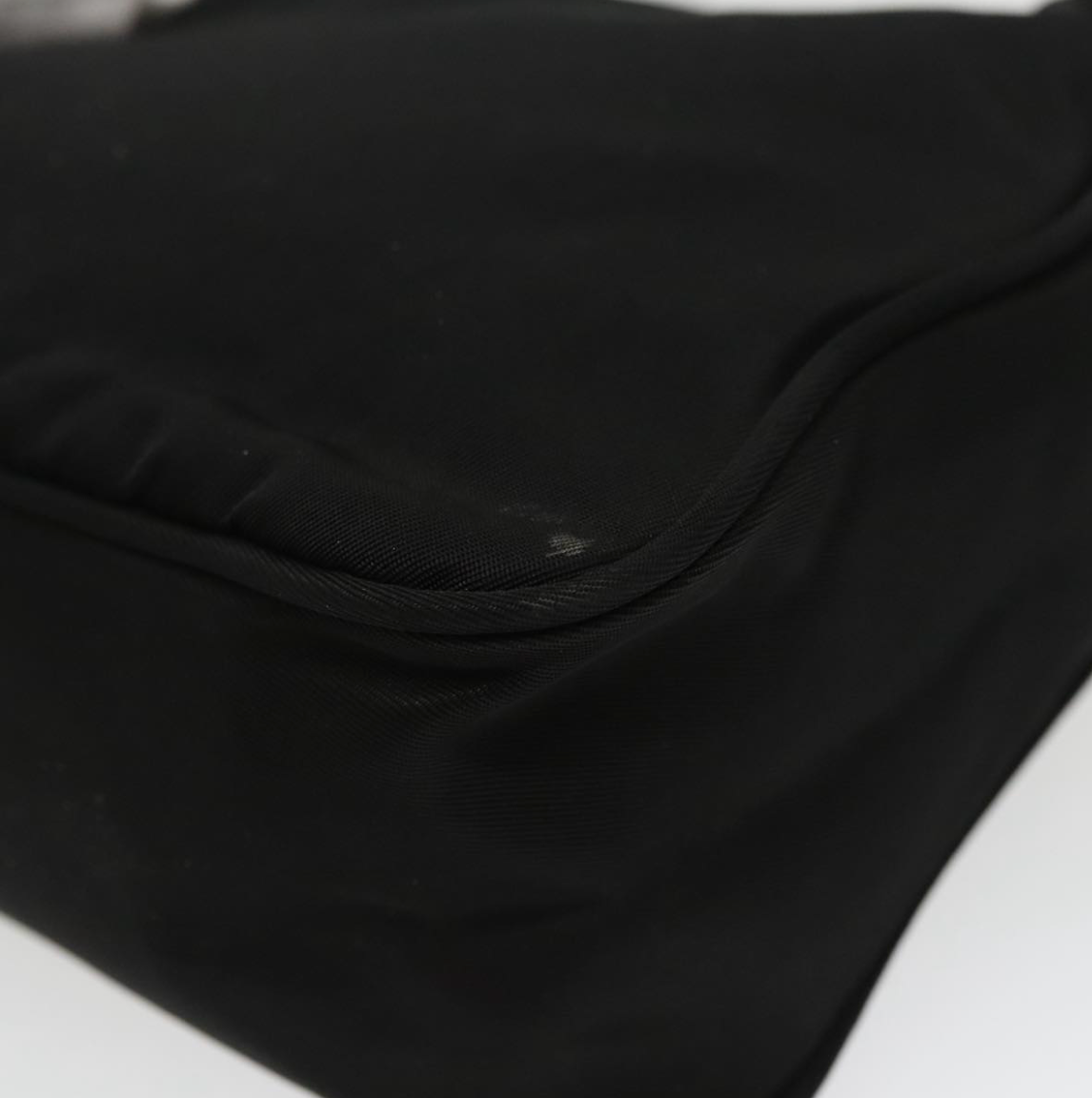 Prada Re-Edition Negro
