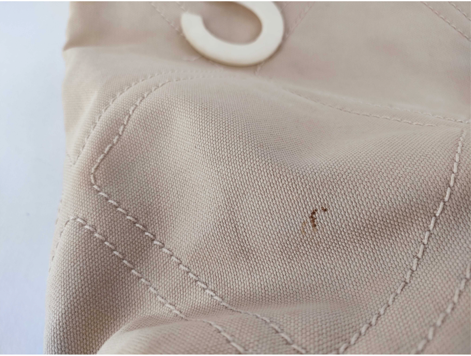 Chanel Travel Tote en Canvas Beige