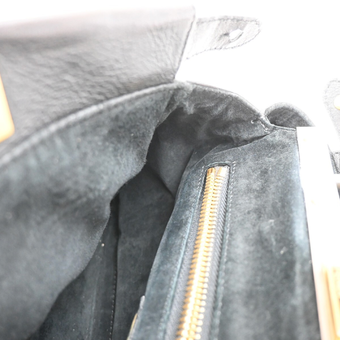 Peekaboo de Fendi mediano negro