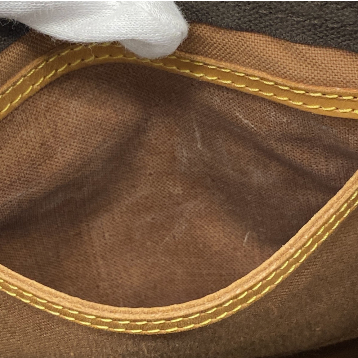 Louis Vuitton Speedy 35