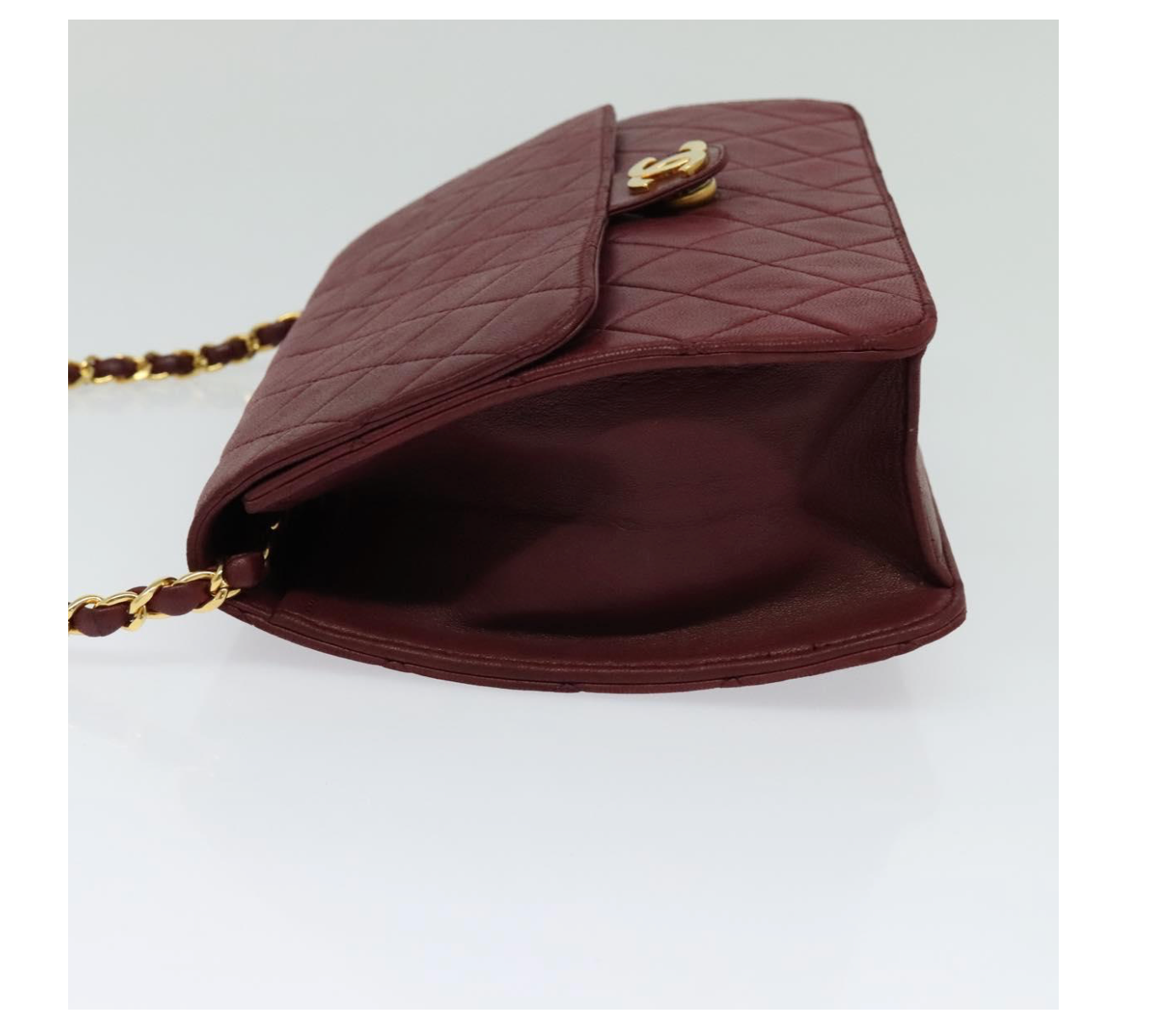 Chanel Flap Bag Burdeos
