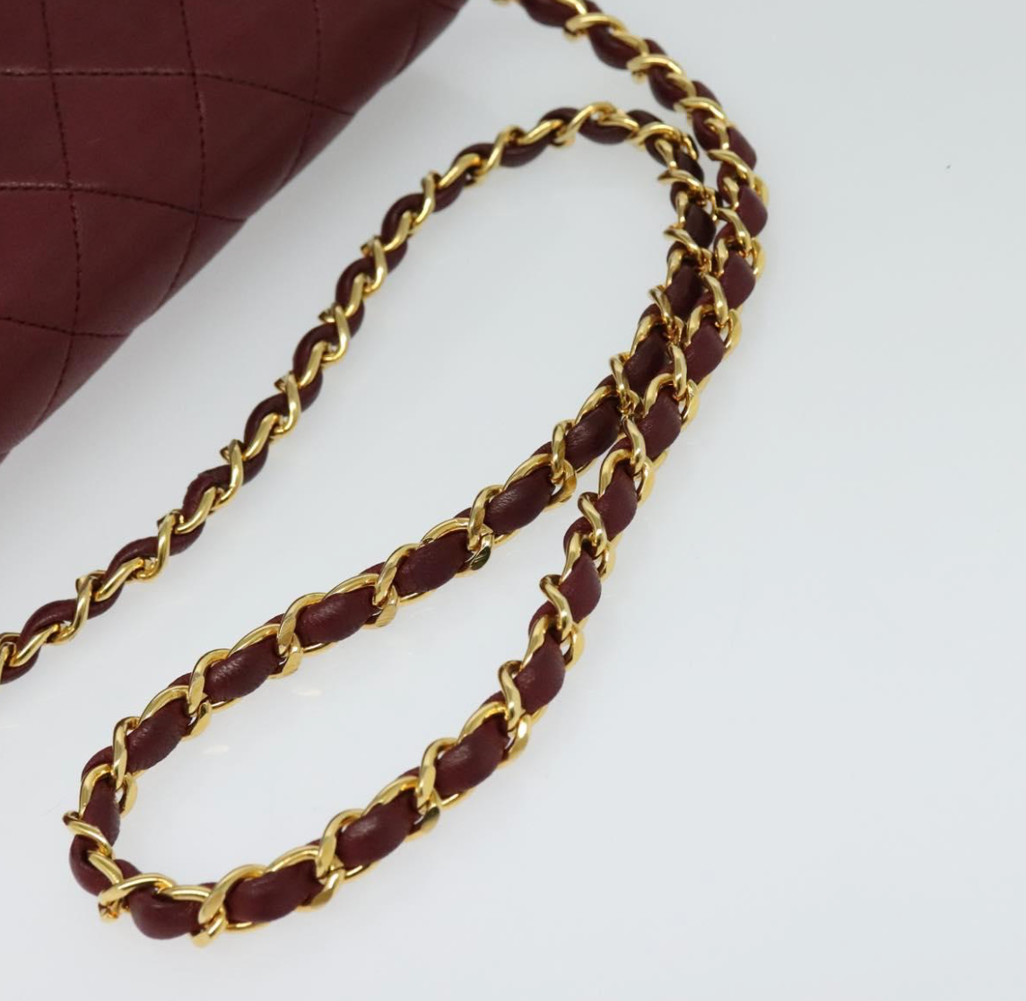 Chanel Flap Bag Burdeos