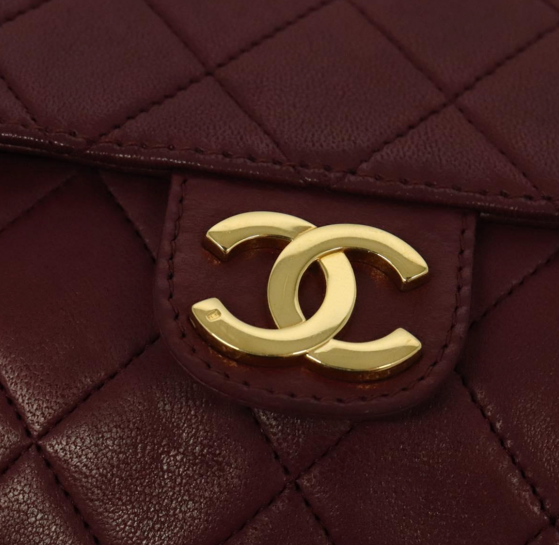 Chanel Flap Bag Burdeos