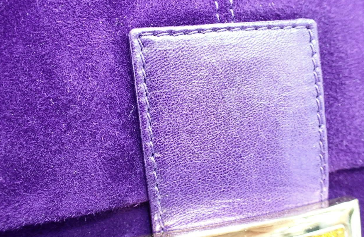Fendi Baguette en ante morado – Modelo icónico de Sex and the City