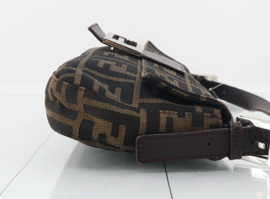 Fendi Baguette Vintage Clásica Marrón Zucca