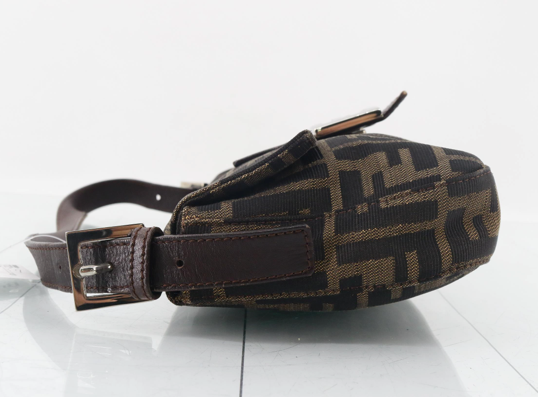 Fendi Baguette Vintage Clásica Marrón Zucca