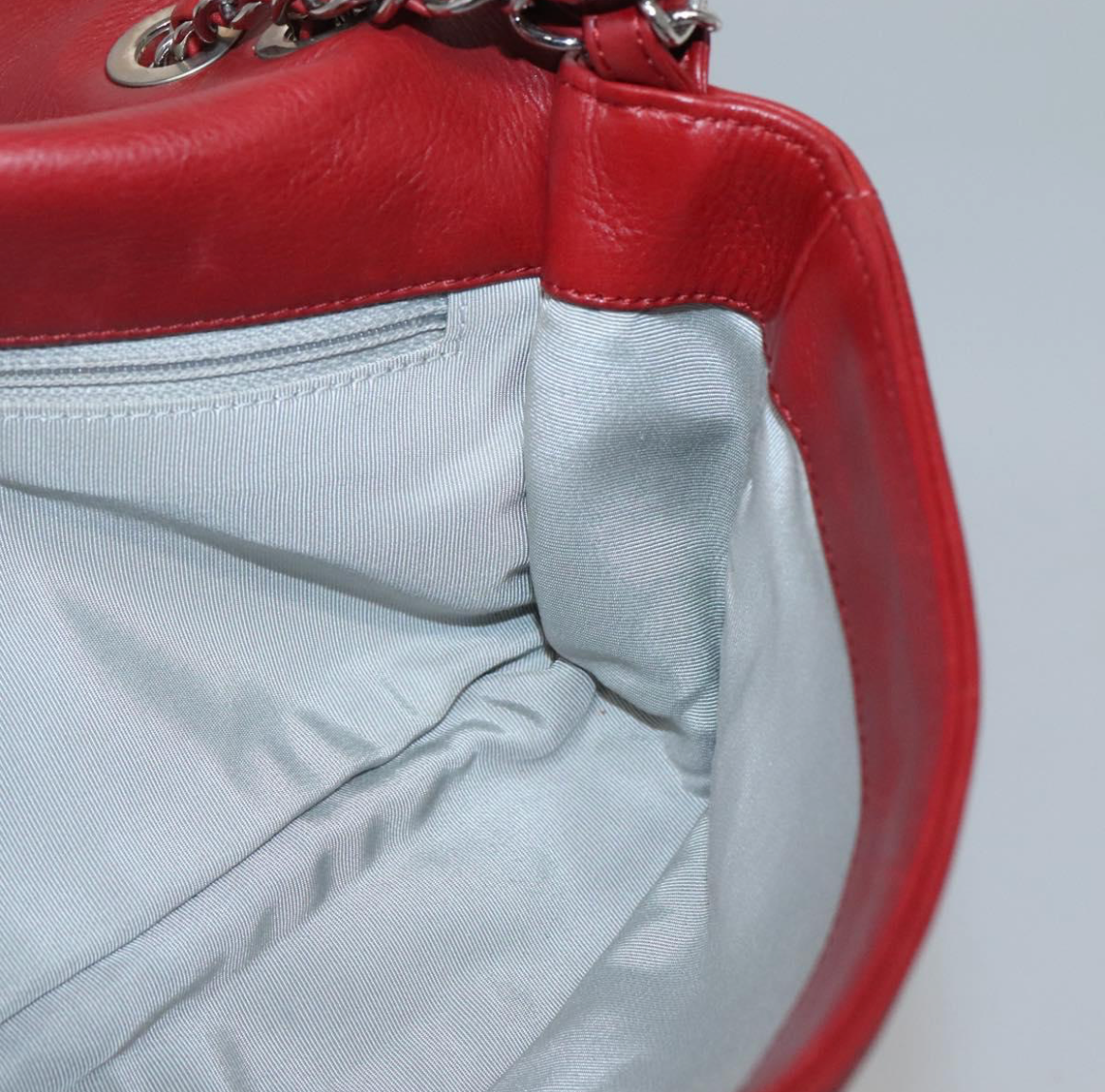 Chanel Hobo Logo CC Rojo