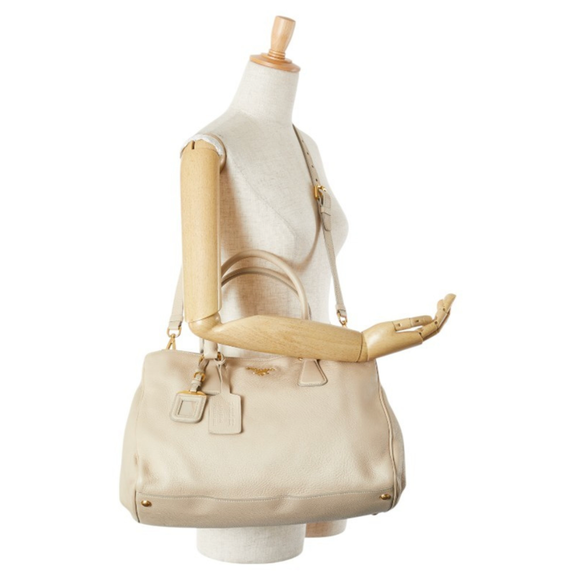 Prada Vitello en cuero beige con bandolera