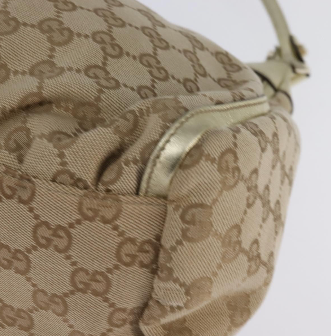 Gucci D-Ring Tote Bag – Monograma beige con piel dorada