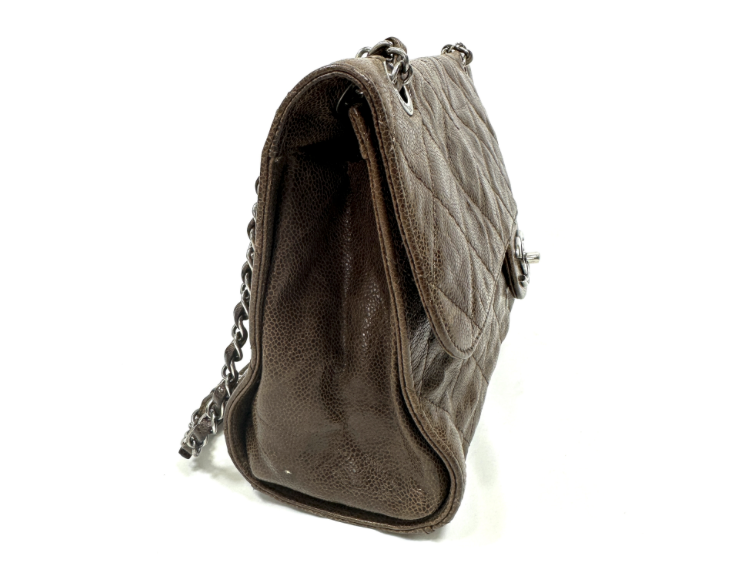 Chanel Classic Single Flap Bag – Piel Marrón en caviar