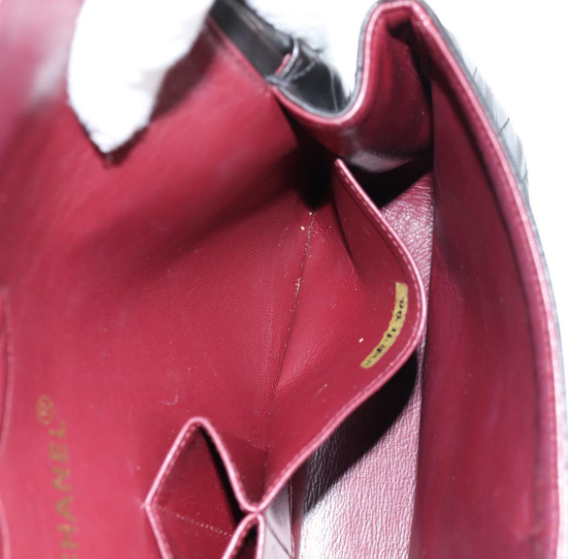 Chanel Timeless Doble Flap 25 cm en piel de cordero negra