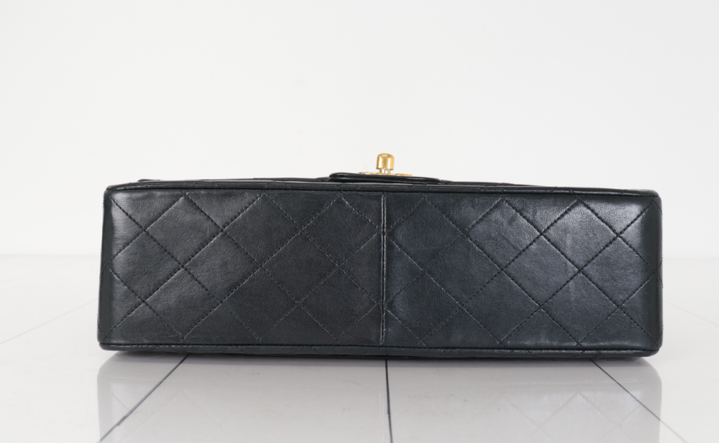 Chanel Timeless Single Flap Vintage con cartera