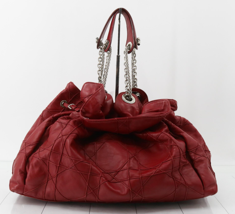 Christian Dior Soft Cannage Chain Tote Large – Piel Roja con Cadena Plateada