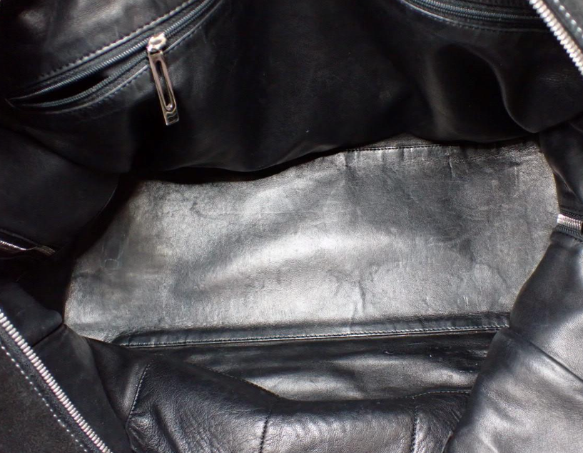 Loewe Amazona 44 ante negro con cristales Swarovski