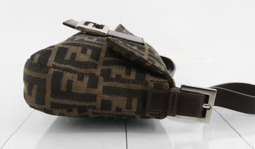 Fendi Baguette Zucca FF Marrón clasico