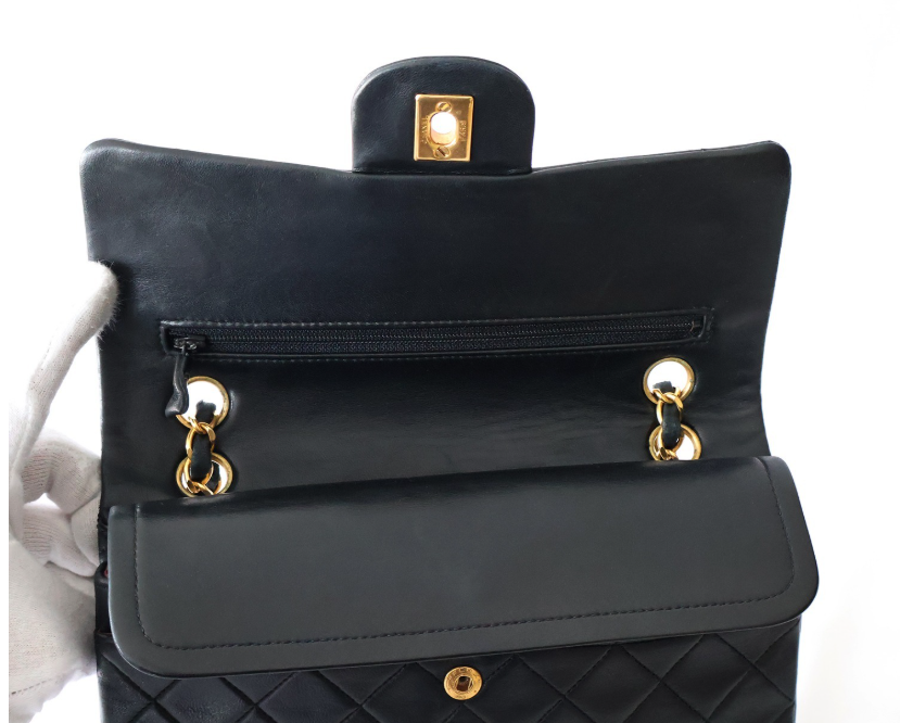 Chanel Timeless Matelassé 23 Double Flap negro serie 1