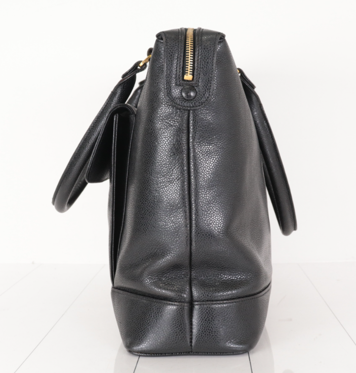 Chanel Caviar Tote Vintage | Logo Grande Turn Lock · Serie 2
