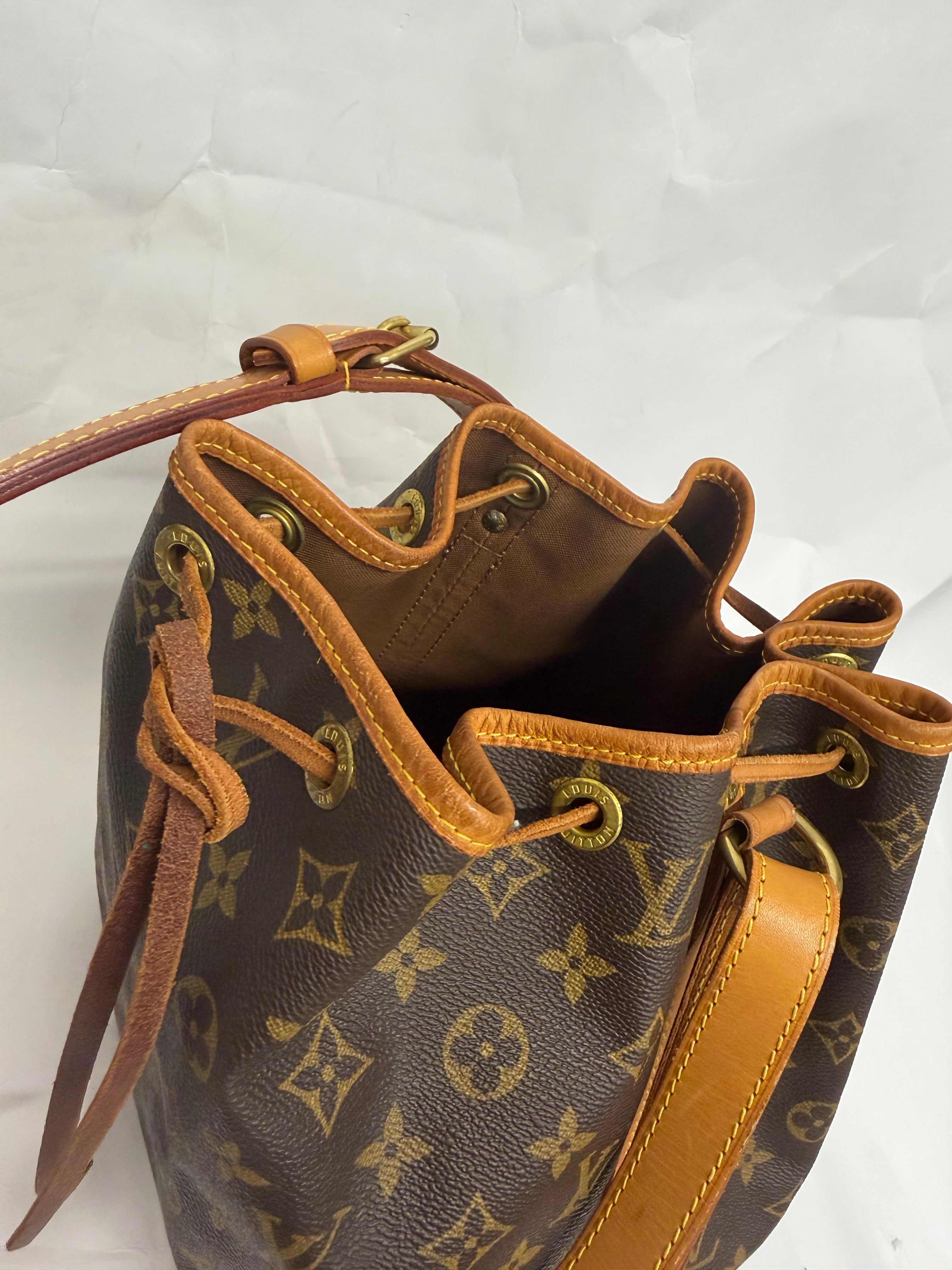 Louis Vuitton Petit Noé monogram