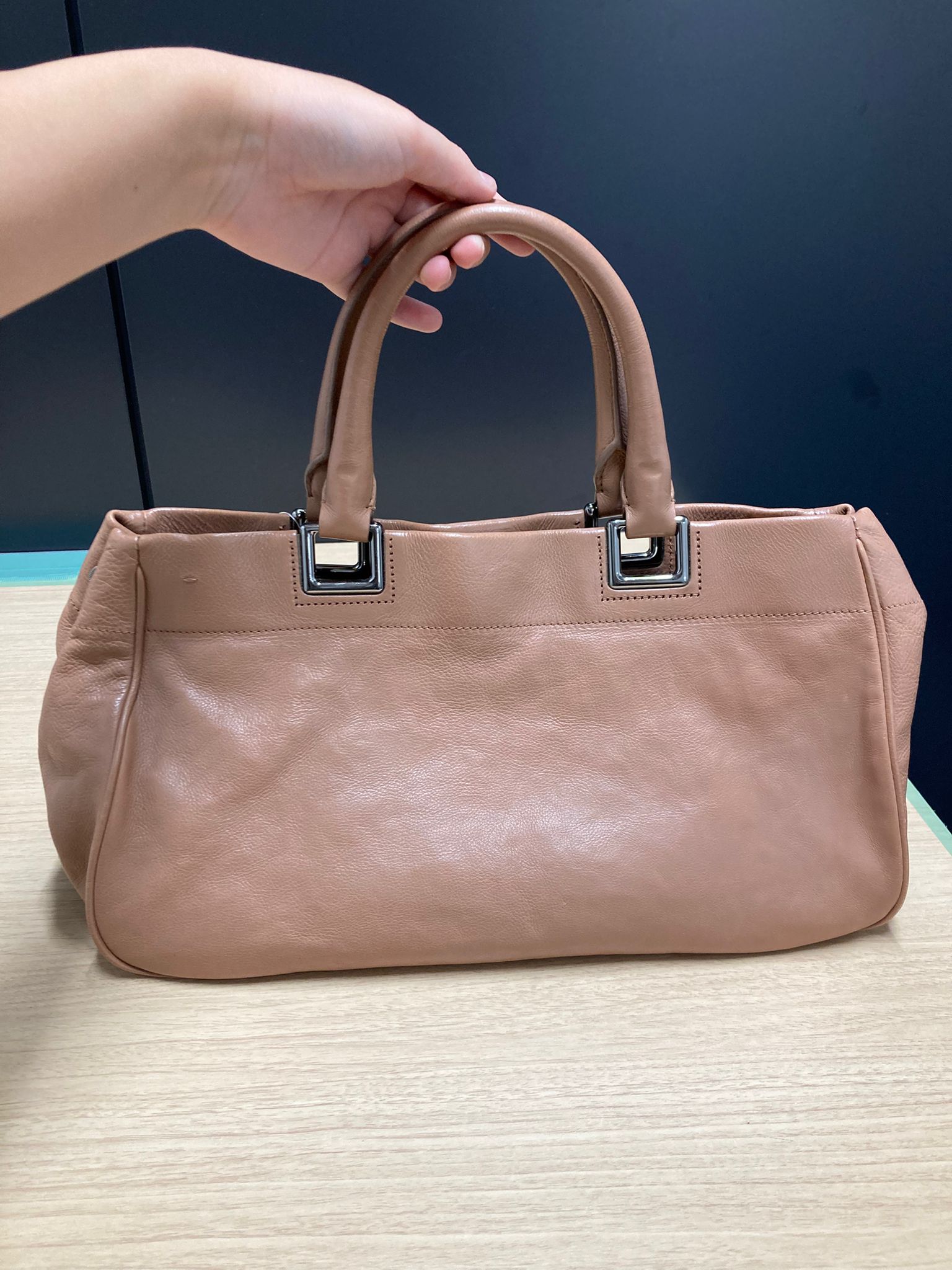 Prada Tote beige rosado con bandolera
