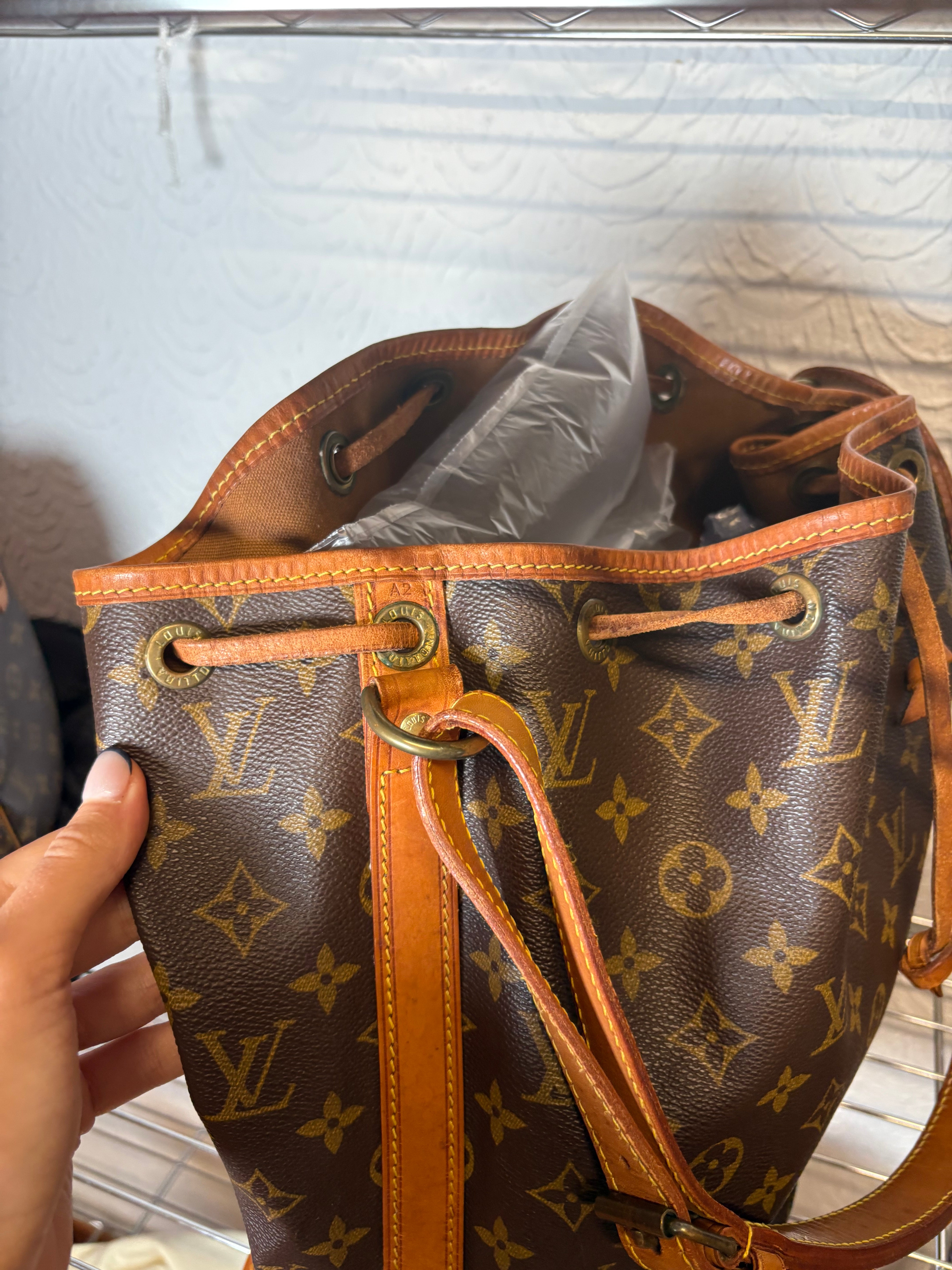 Louis Vuitton noè clásico vintage canvas monogram