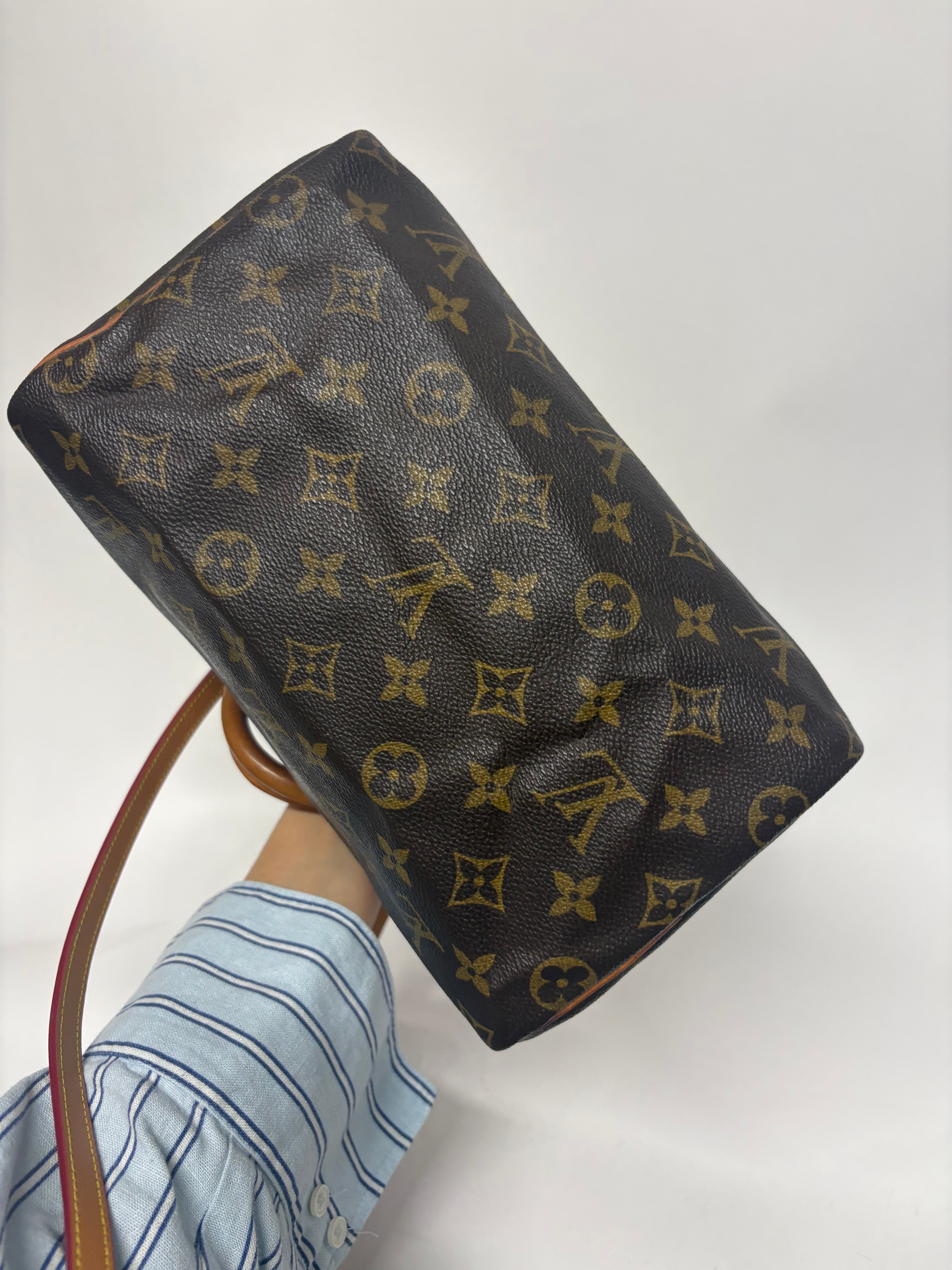 Louis Vuitton Speedy 25 Monogram