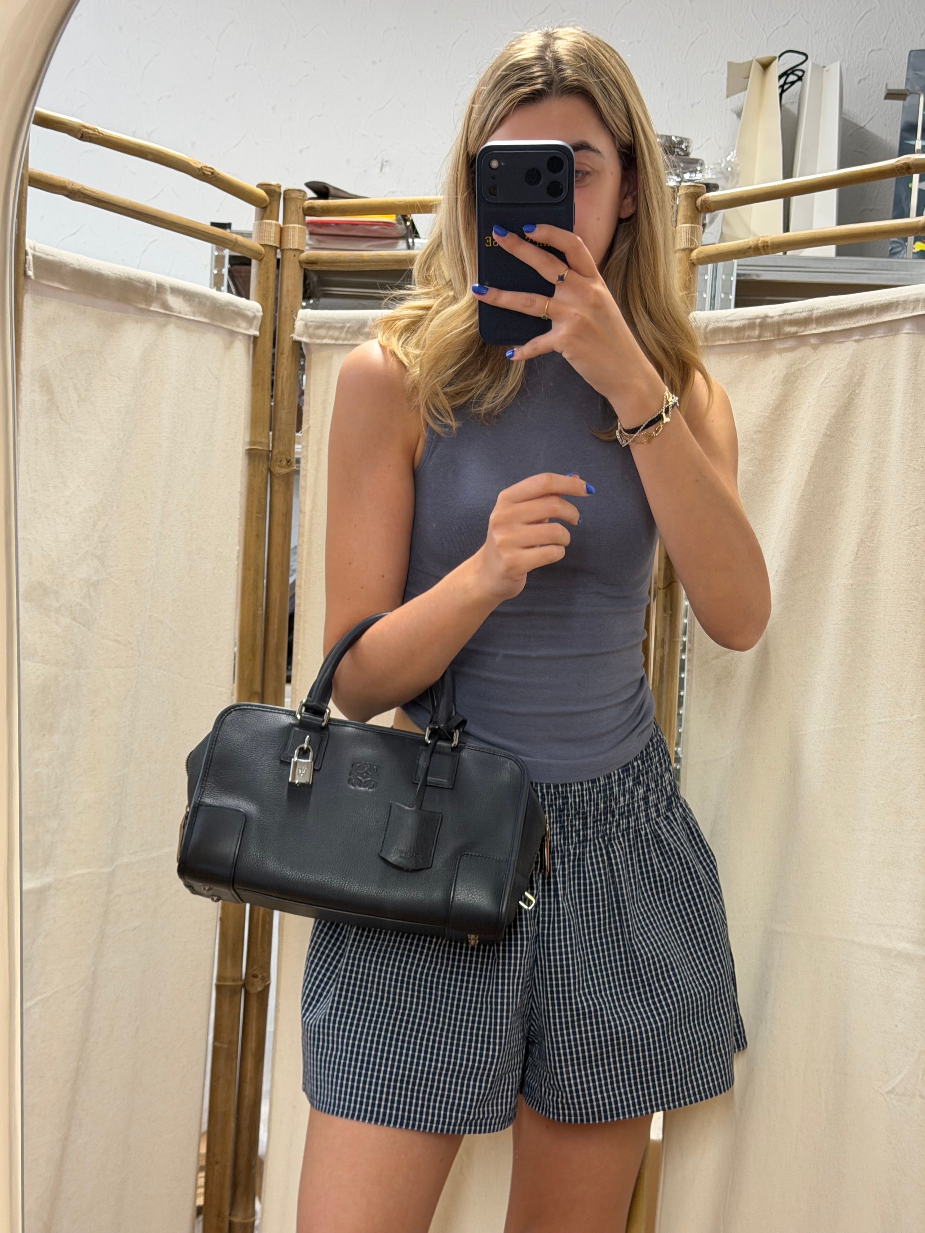 Loewe Amazona 28 Piel Azul Oscuro