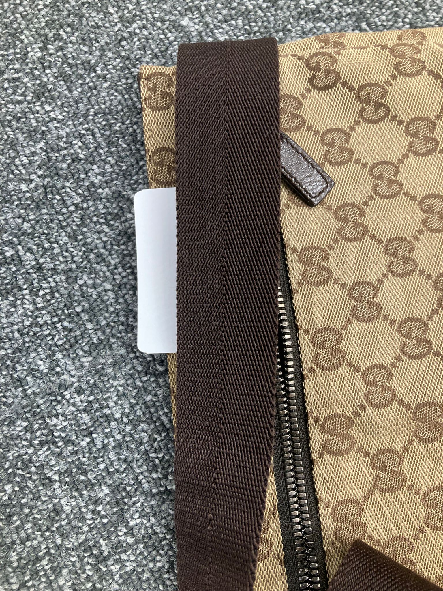 Riñonera Gucci gg canvas marrón