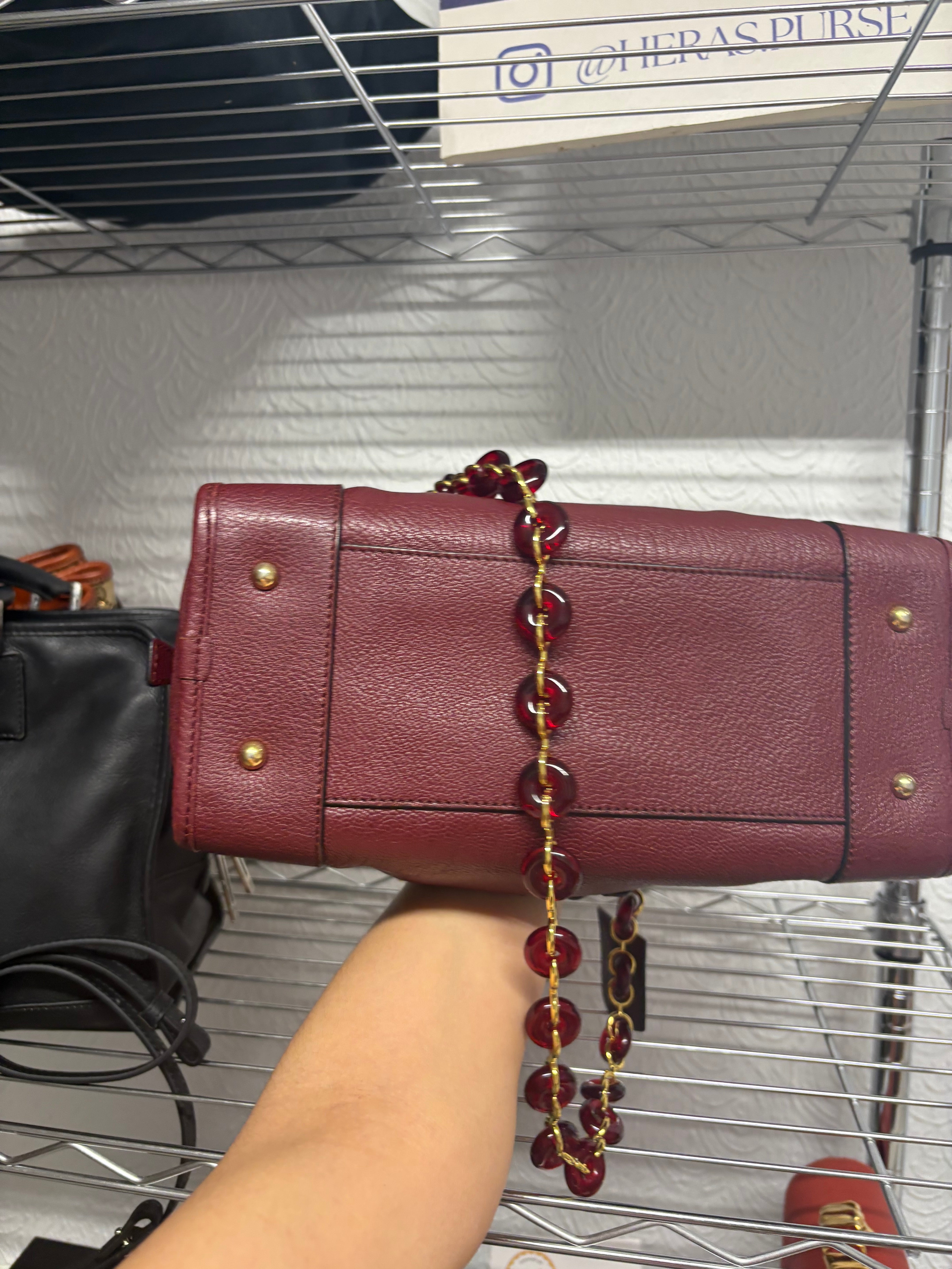 Loewe amazona burdeos 28 con 2 bandoleras