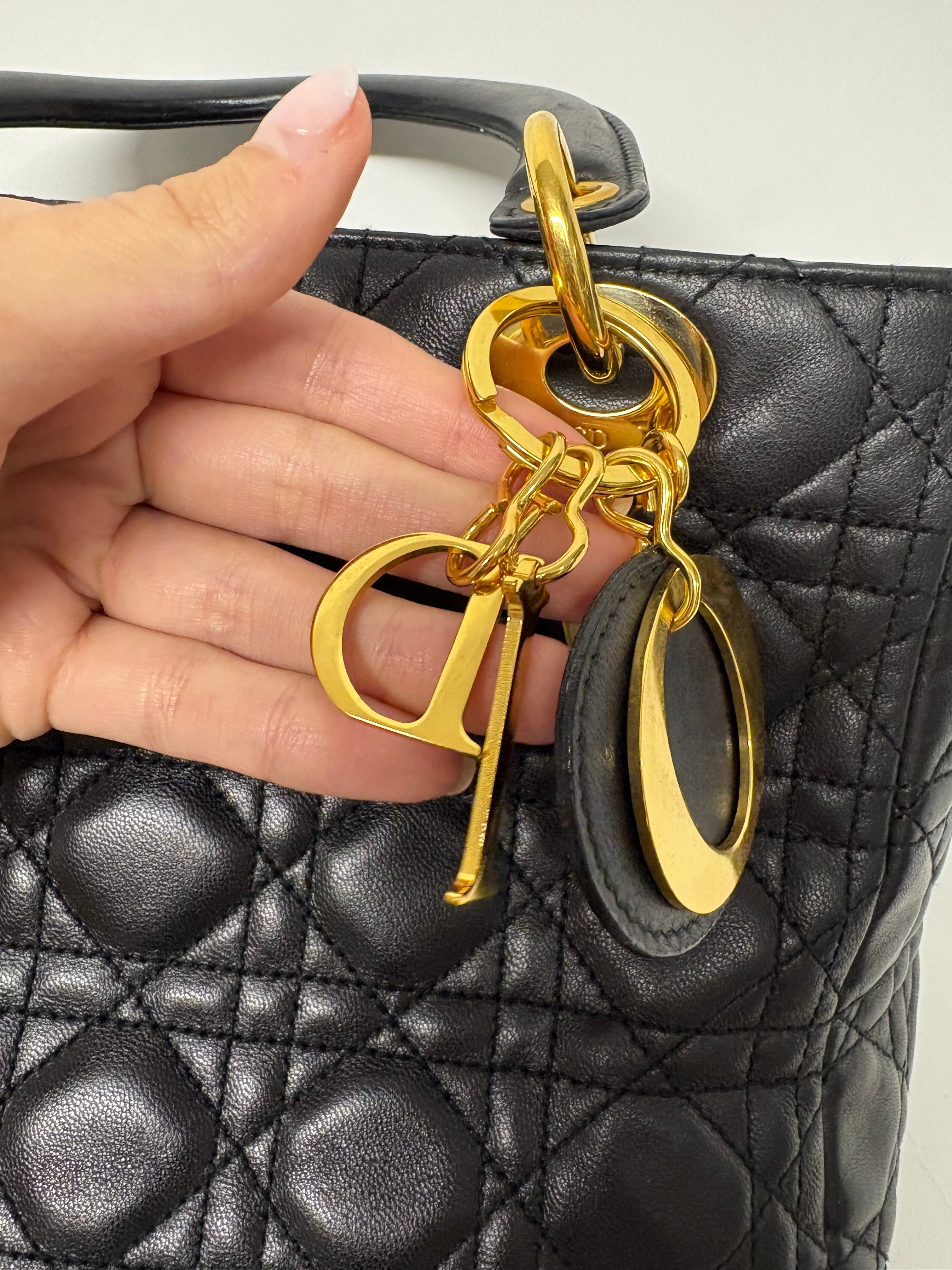 Christian Dior Lady Dior Mediano Cannage Negra Vintage