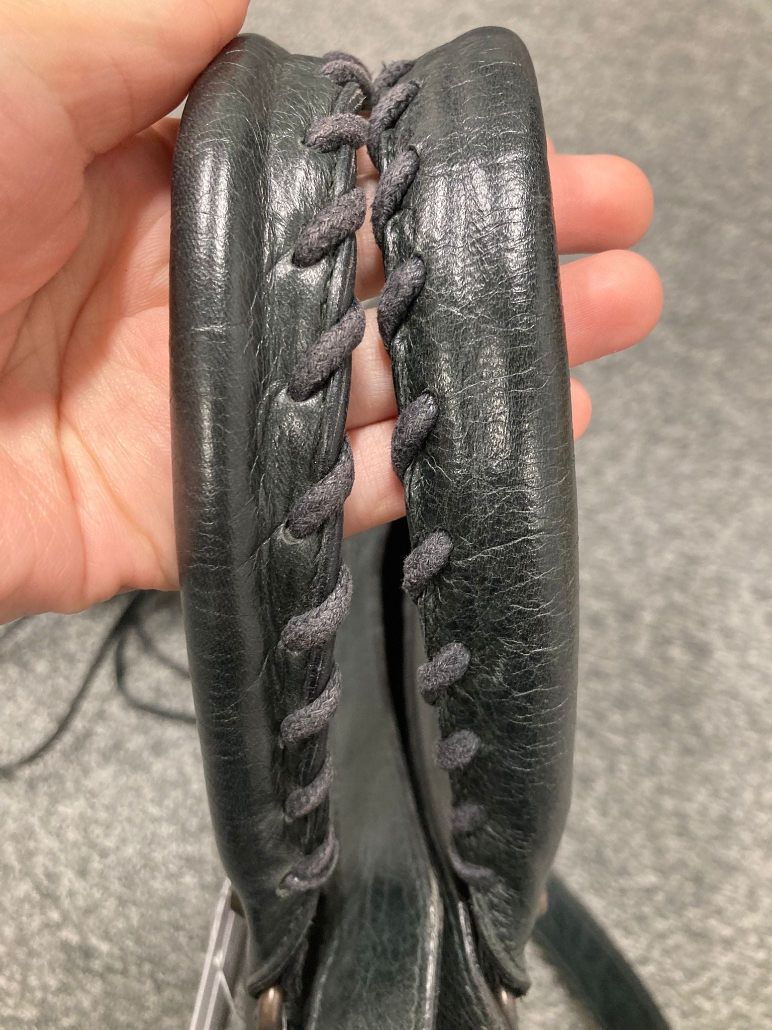 Balenciaga City Classic bandolera – Piel verde oscuro