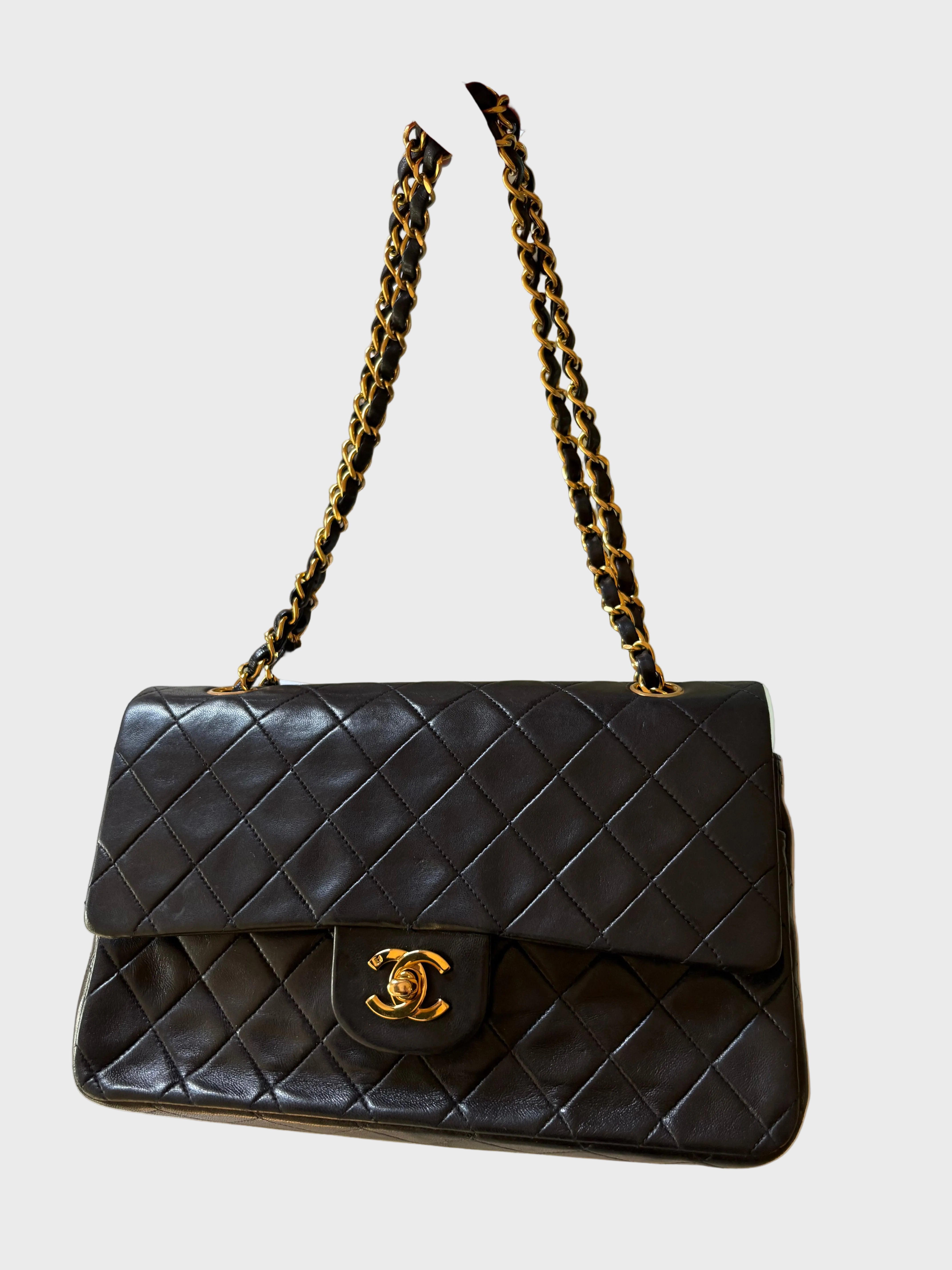 Chanel Timeless Classic Flap Medium 25 Double Flap Negro Lambskin