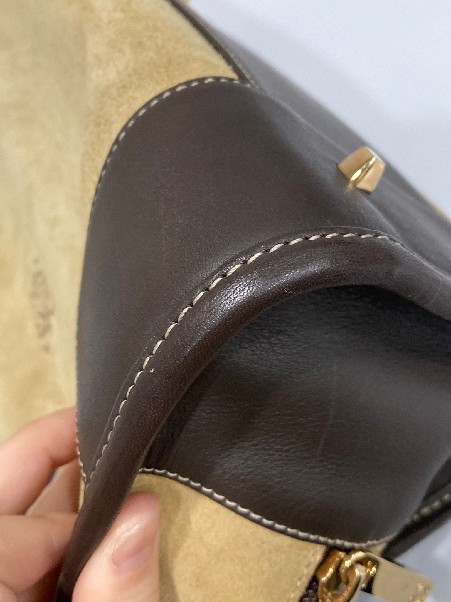 Loewe amazona 28 ante camel y marrón