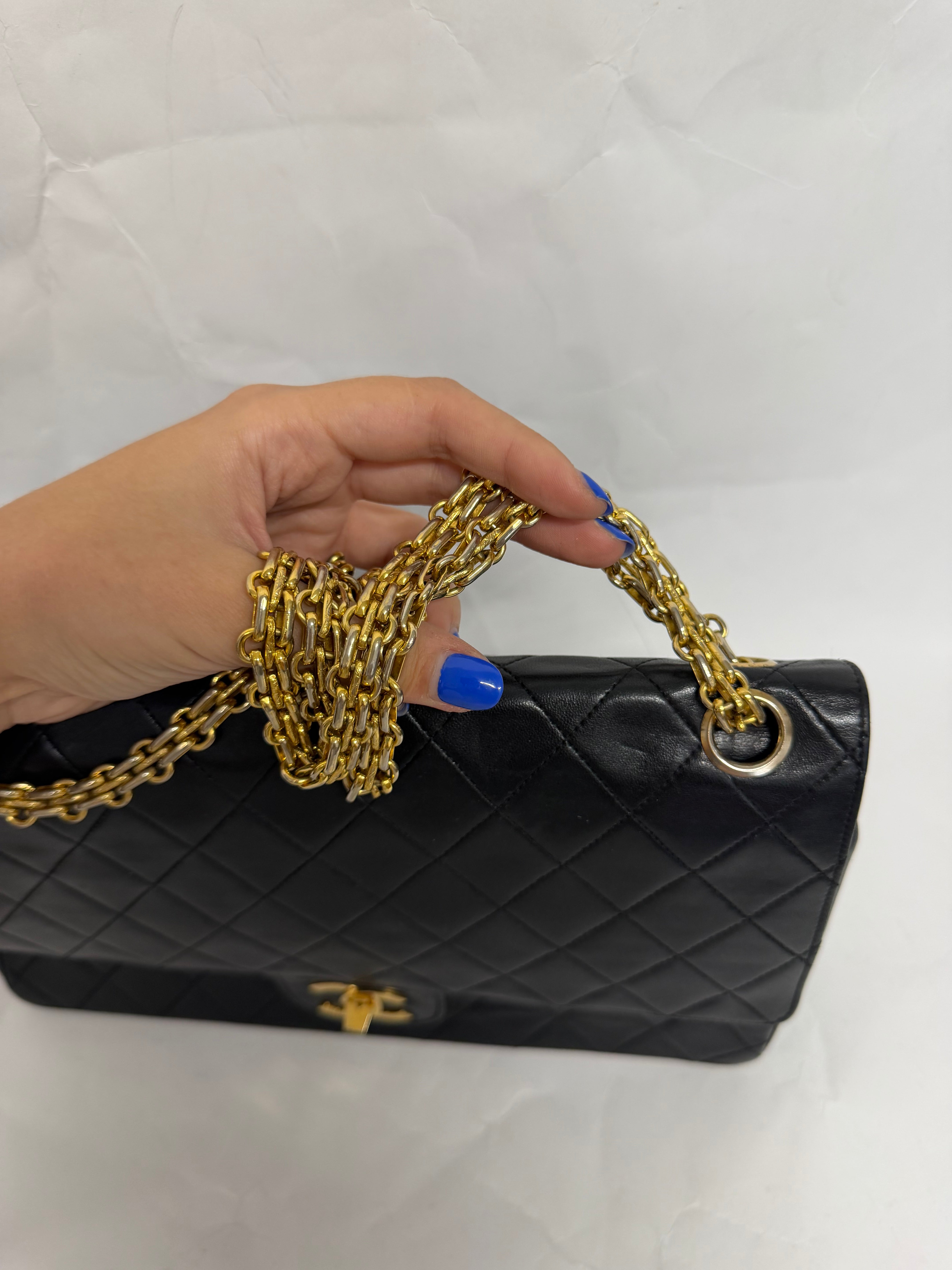 Chanel Matelassé Chain Shoulder Bag | Serie 0