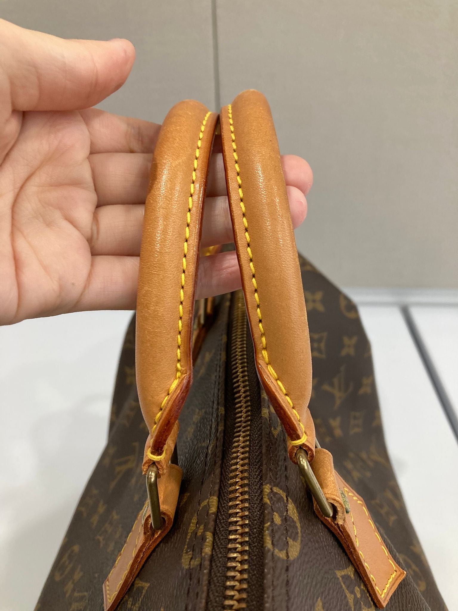 Louis Vuitton speedy 35 monogram canvas