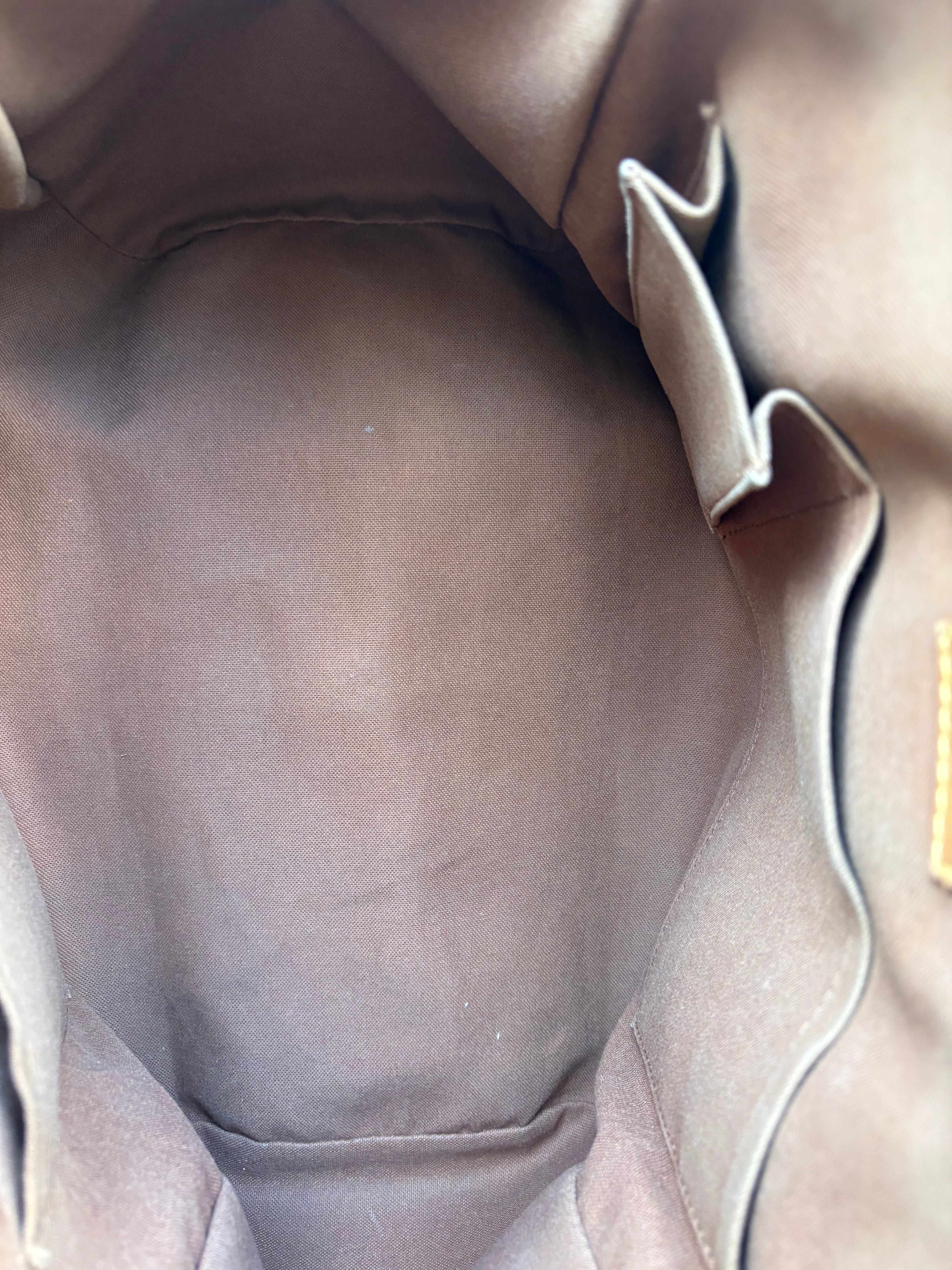 Louis Vuitton Tivoli GM Monogram