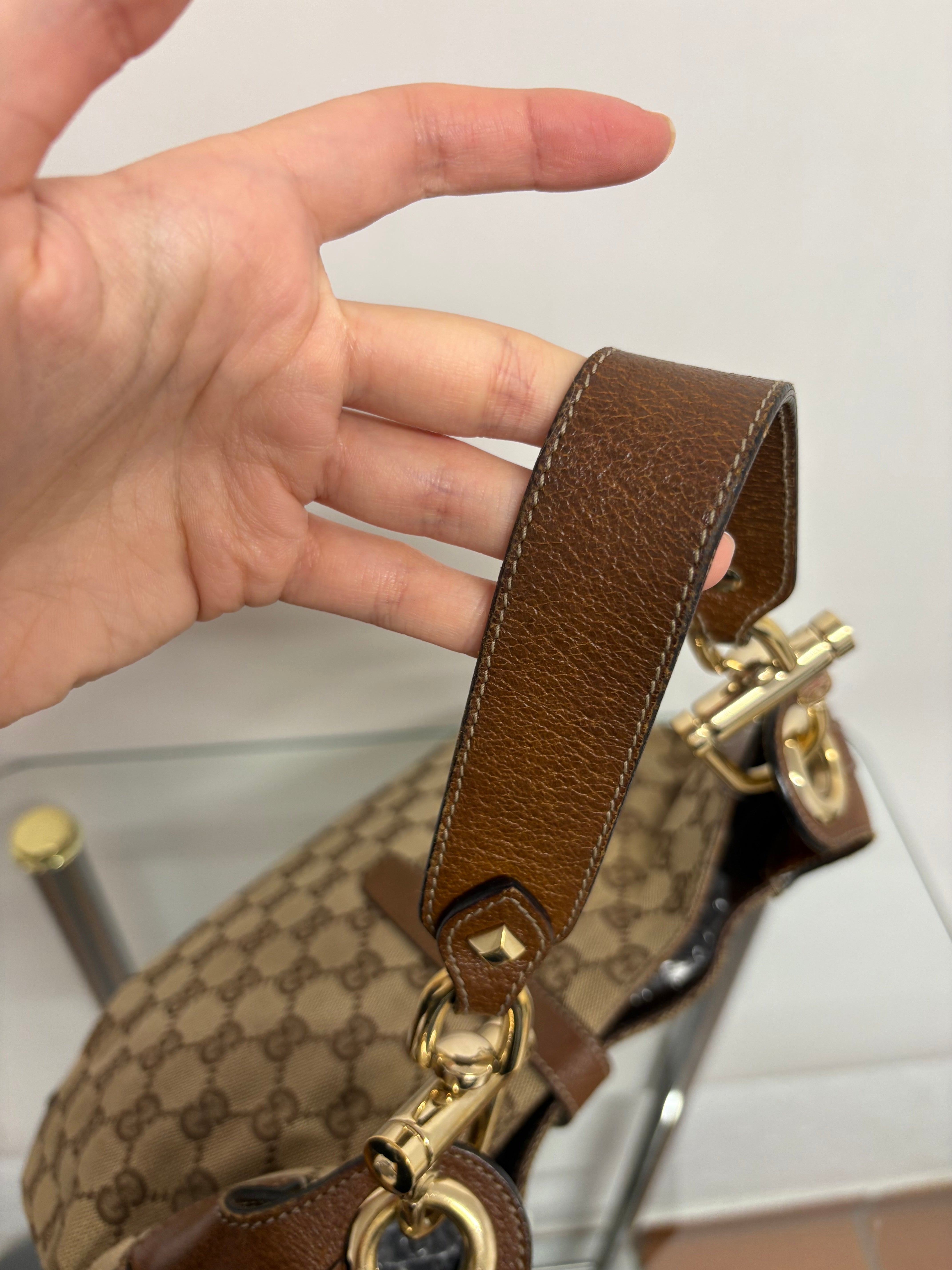 Gucci Jackie clásico GG Canvas + cierre pistón