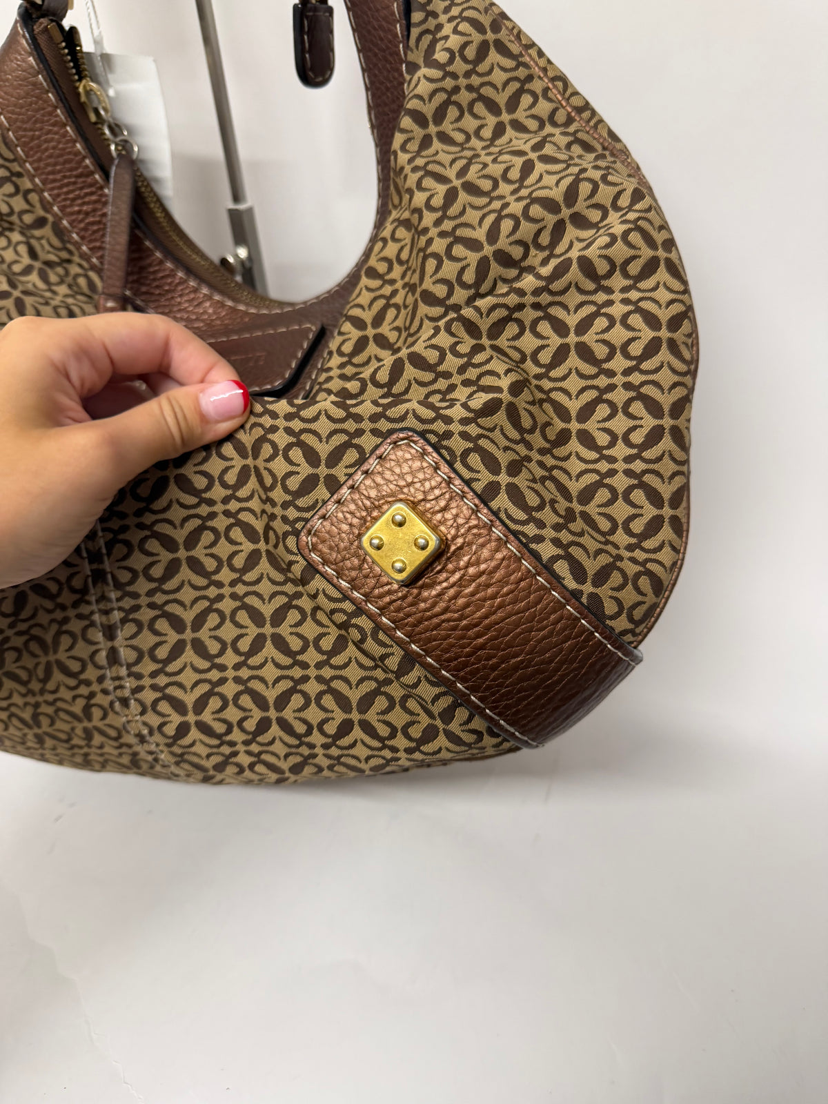 Loewe Anagram safari New Road Hobo Lona Beige