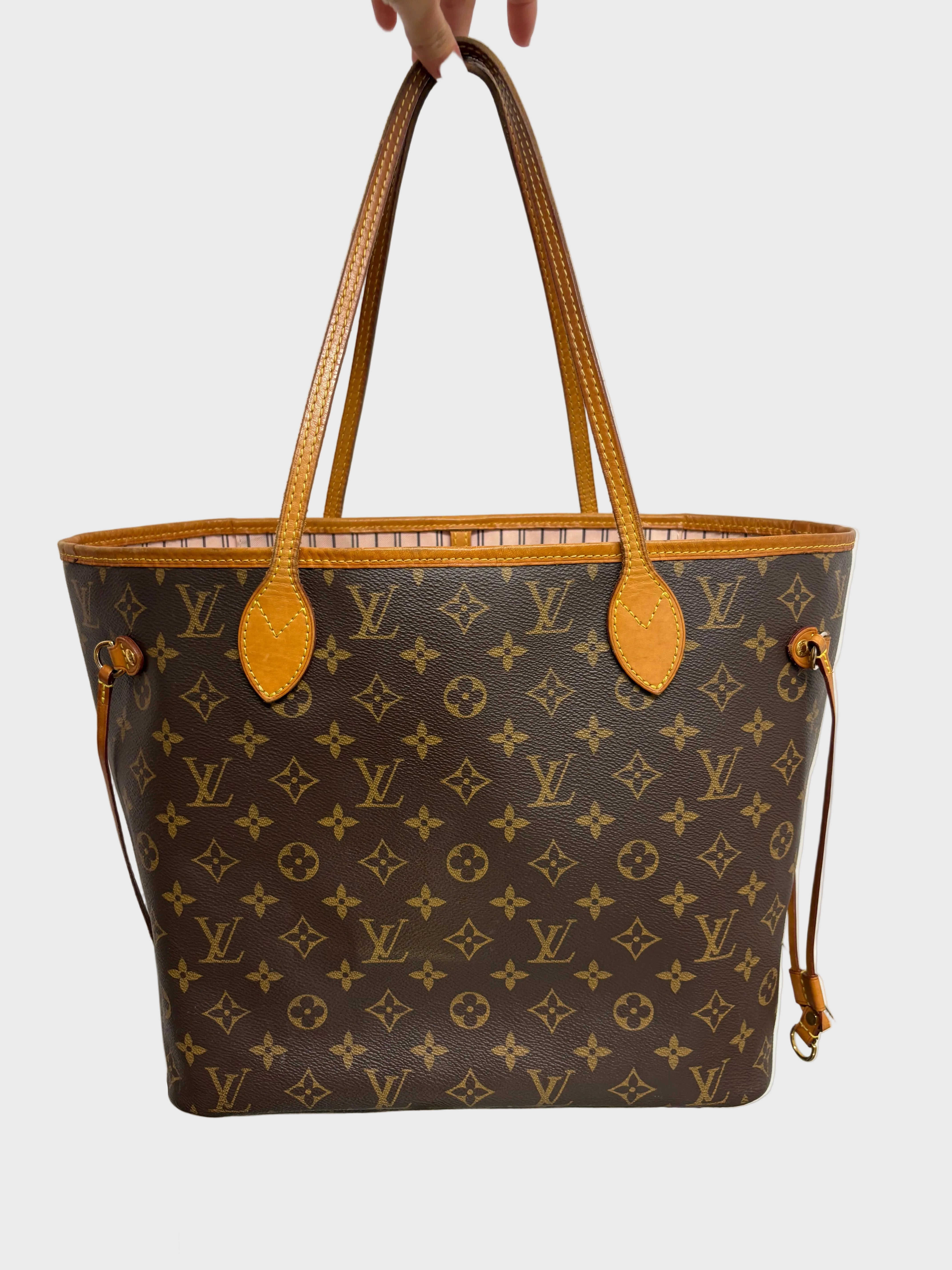 Louis Vuitton Neverfull MM monogram interior Rosa