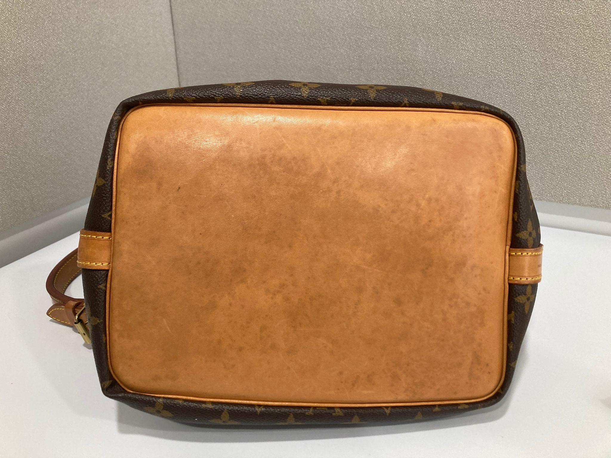 Louis Vuitton Petit Noé canvas monogram