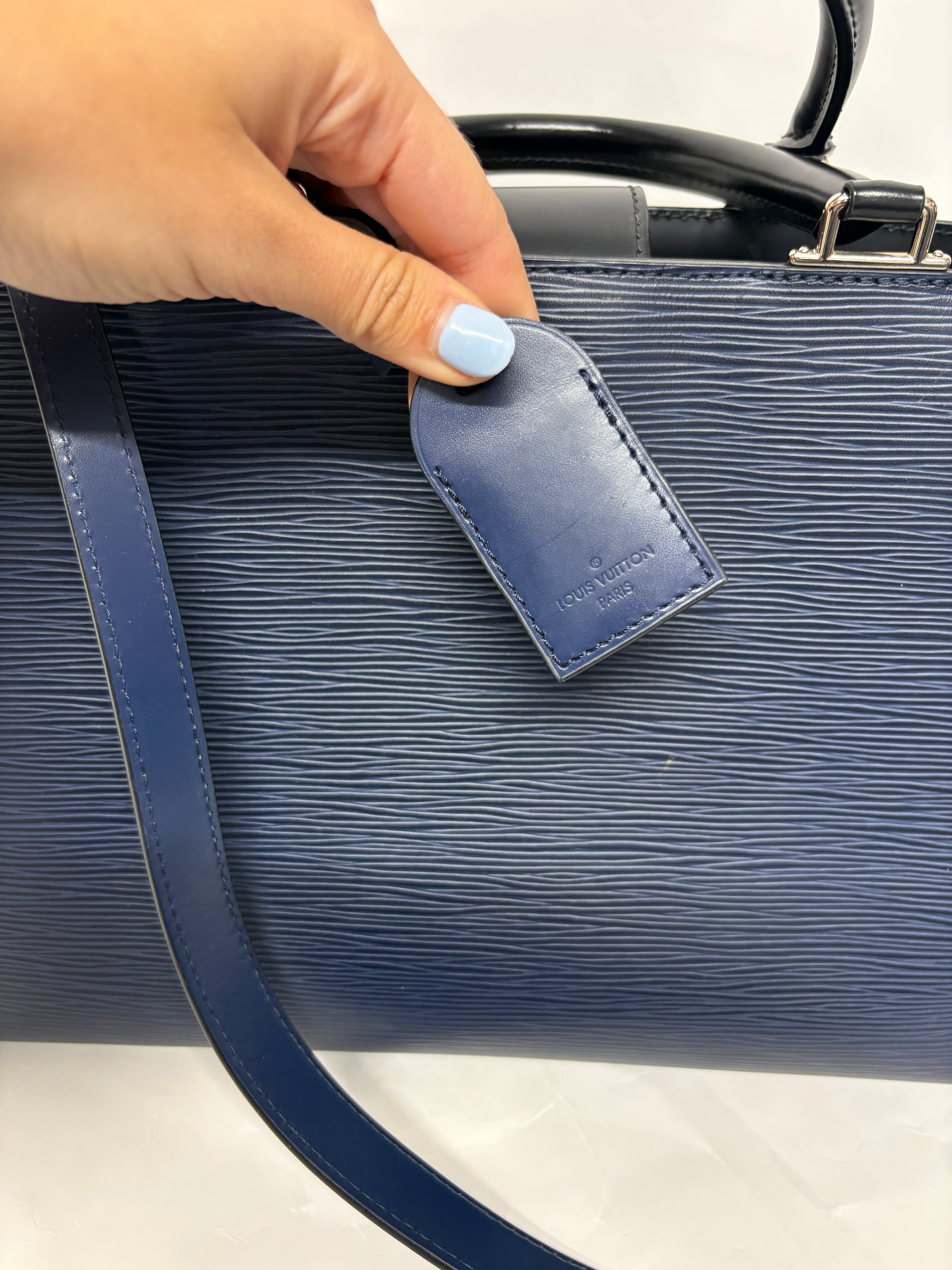Louis Vuitton Pont-Neuf GM Epi Azul Marino Bandolera