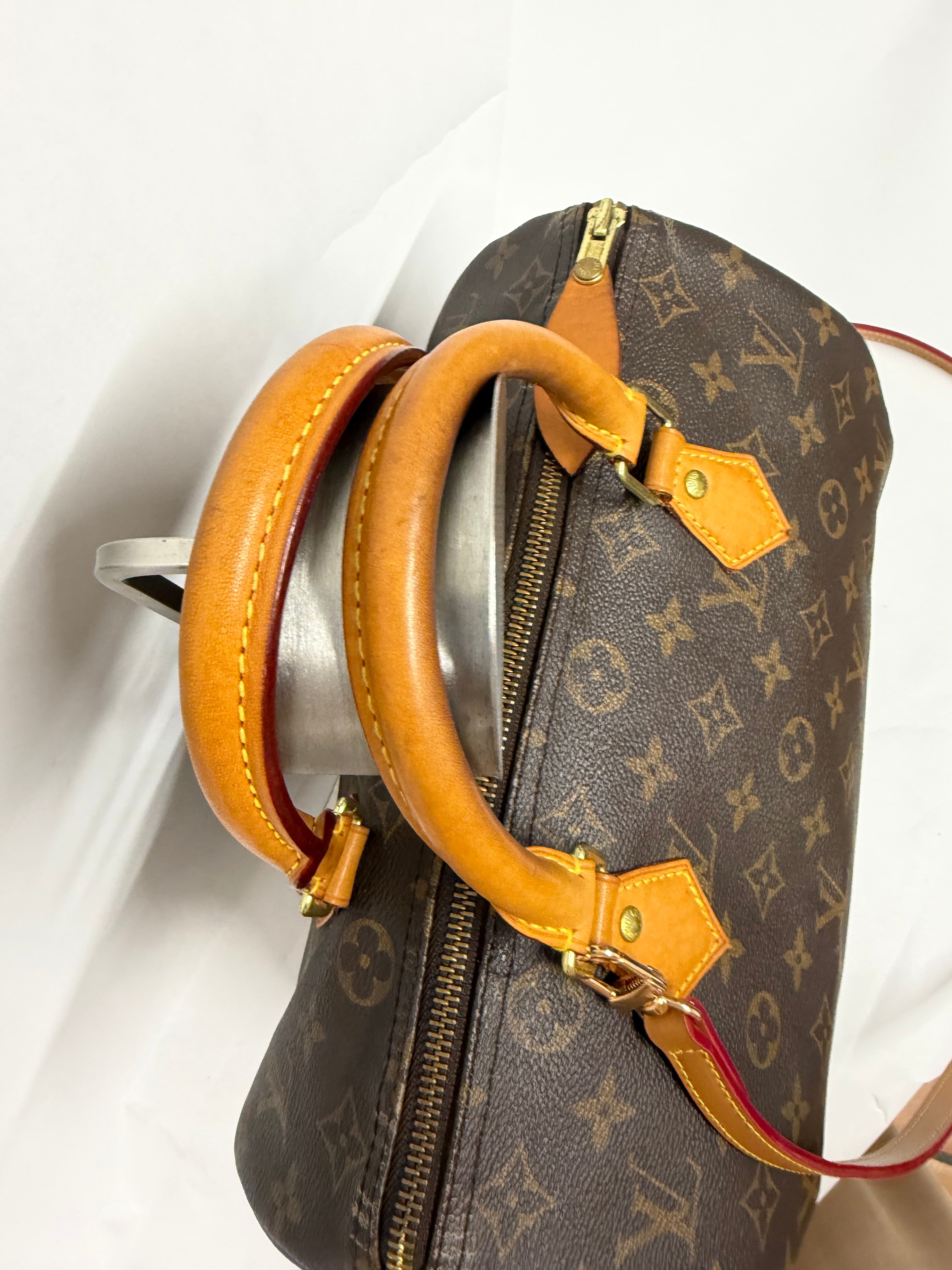 Louis Vuitton Speedy 30 Monogram con bandolera extra