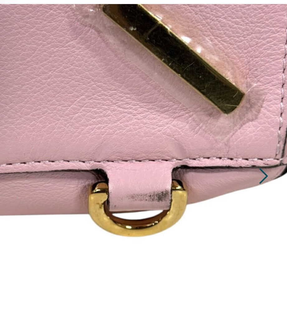 LOEWE Puzzle Rosa – Tamaño Mediano- bajo pedido