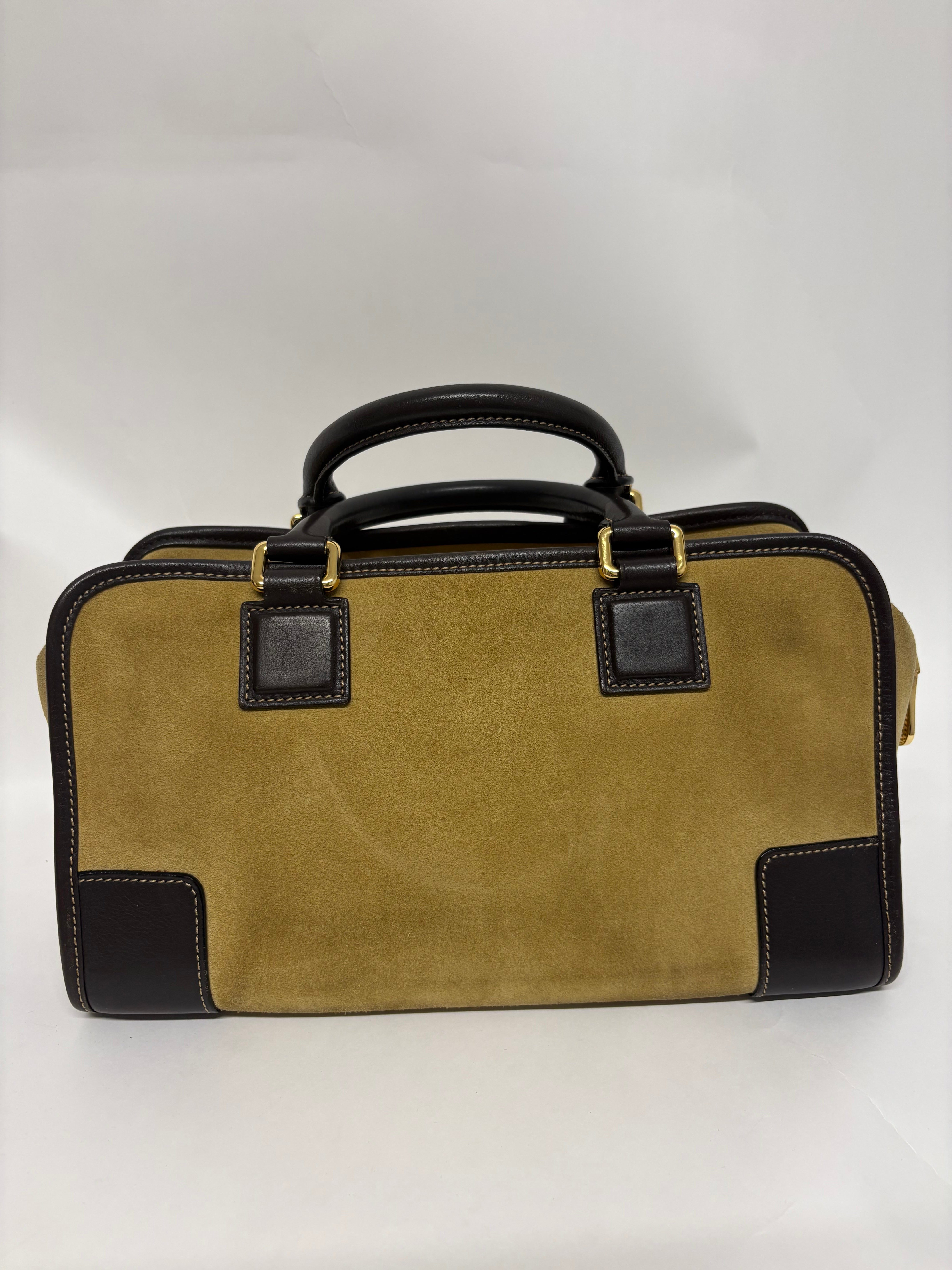Loewe Amazona 30 ante oro marrón