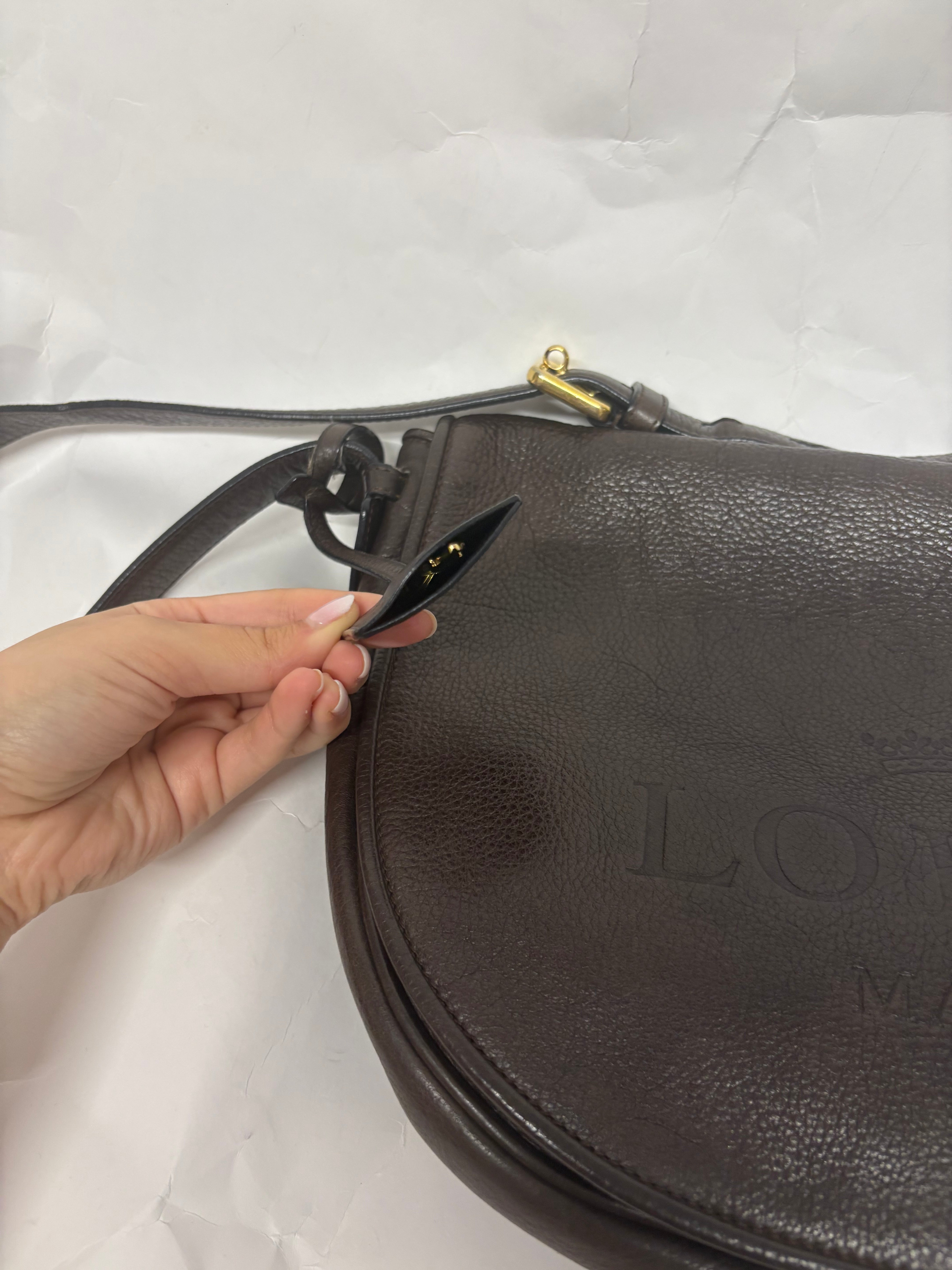 Loewe heritage bandolera marrón chocolate